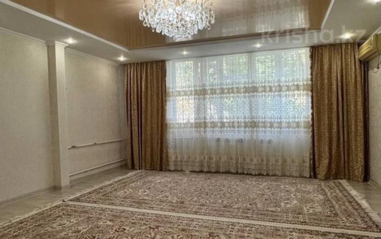 4-комнатная квартира · 98 м² · 1/5 этаж, 15-й мкр 19 за 29 млн ₸ в Актау — фото 2