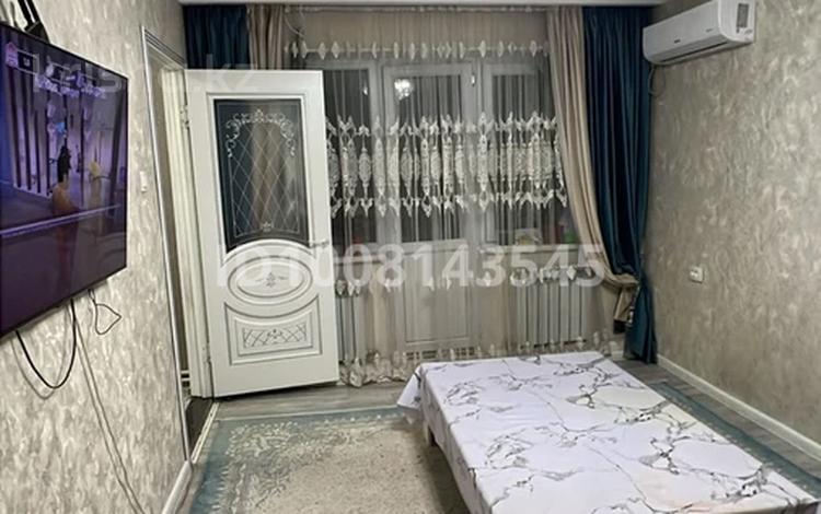 3-комнатная квартира · 60 м² · 5/5 этаж, Туркестанская 2/3 за 250 000 ₸ в Шымкенте, Аль-Фарабийский р-н — фото 2