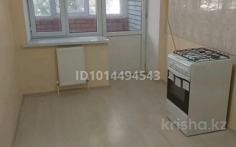1-бөлмелі пәтер · 38.5 м² · 1/9 қабат, Береке ш/а., 16 20, бағасы: 13.5 млн ₸ в Атырау, мкр Береке — фото 2