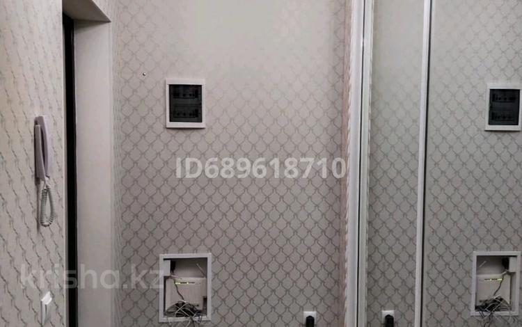 3-комнатная квартира · 57 м² · 17/18 этаж, Сауран 10б — Сауран 10 б за 300 000 ₸ в Астане, Есильский р-н — фото 2