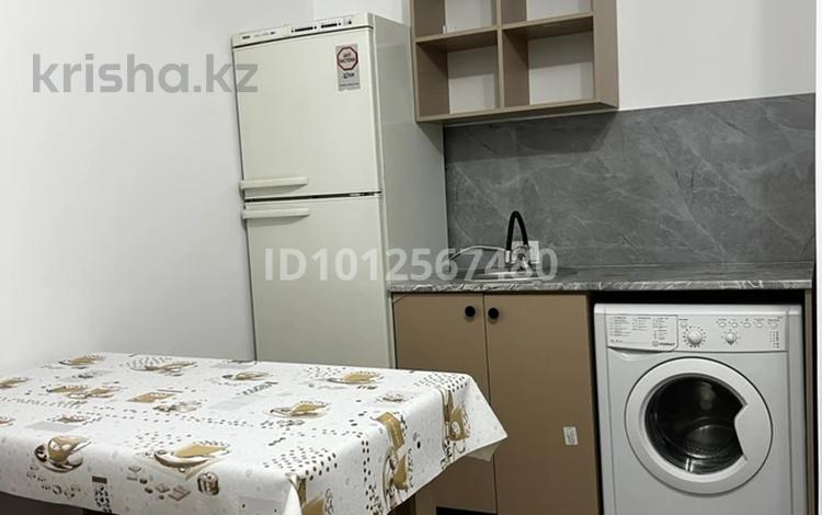 2-бөлмелі пәтер · 35 м² · 2/2 қабат, мкр Саялы 110/А, бағасы: 130 000 ₸ в Алматы, Алатауский р-н — фото 2