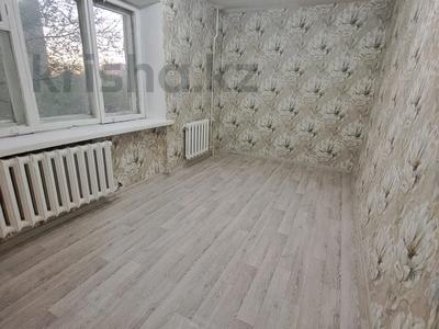 2-комнатная квартира · 45 м² · 2/5 этаж, Тищенко 3 за 6.8 млн 〒 в Темиртау