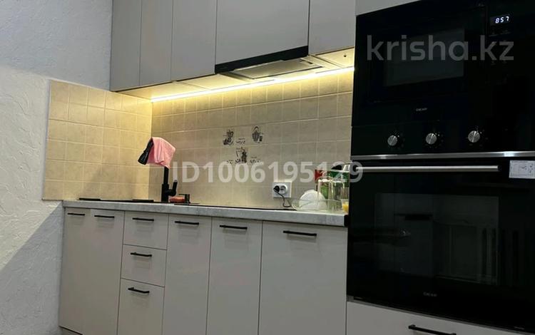 1-бөлмелі пәтер · 50 м² · 5/14 қабат, Отырар 18 — Кенесары , сембинова , абая , валиханова, бағасы: 10 000 ₸ в Астане, р-н Байконур — фото 18
