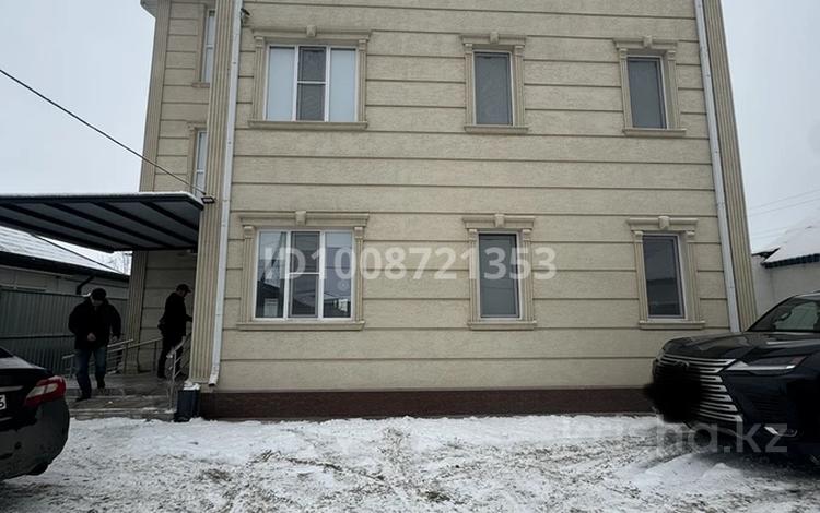 Свободное назначение · 150 м² за 500 000 ₸ в Атырау — фото 2