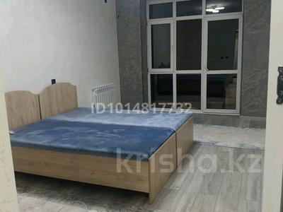 2-комнатная квартира · 70 м² · 3/5 этаж, мкр Асар-2 за 150 000 ₸ в Шымкенте, Абайский р-н