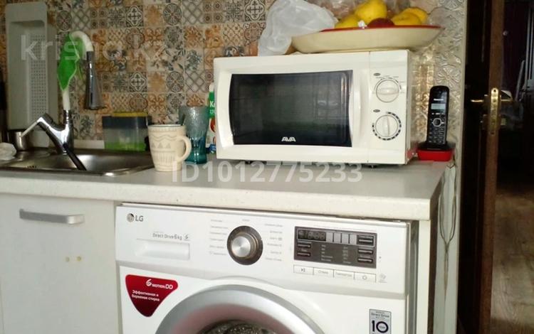 3-бөлмелі пәтер · 62 м² · 2/4 қабат, мкр №2 3, бағасы: 47 млн ₸ в Алматы, Ауэзовский р-н — фото 2