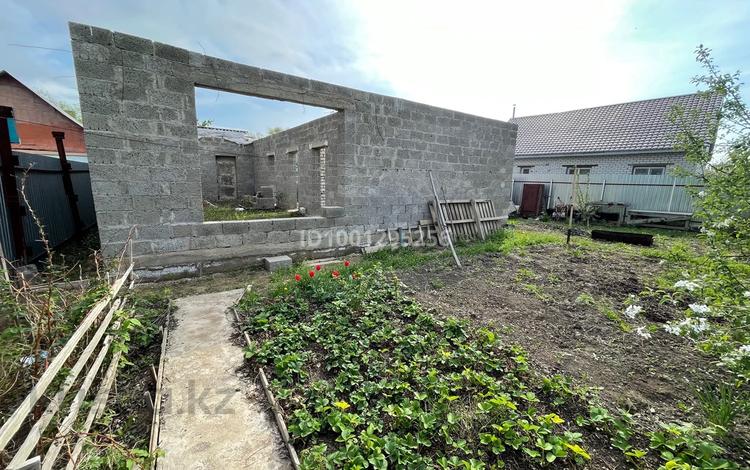 Отдельный дом · 5 комнат · 180 м² · 7 сот., Гагарина 147 за 23 млн 〒 в Уральске — фото 4