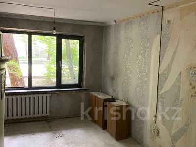Продажа квартир в Алматы: 1-комнатная квартира · 33 м² · 1/5 этаж, мкр Аксай-2 48 — Толе би - Саина за 20.5 млн 〒 1-комнатная квартира · 33 м² · 1/5 этаж, мкр Аксай-2 48 — Толе би - Саина за 20.5 млн 〒 в Алматы, Ауэзовский р-н