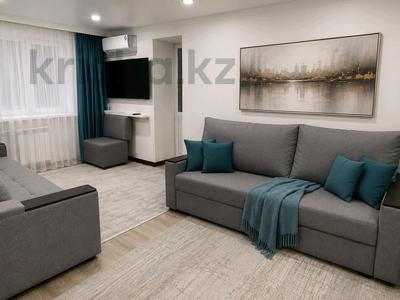 2-комнатная квартира · 45 м² · 4/9 этаж, Потанина 37 за 20 000 ₸ в Усть-Каменогорске, Ульбинский