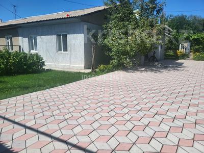 Жеке үй · 4 бөлме · 80 м² · 10 жүзд., Кыдырбаева 11/2 — Сахзавод, бағасы: 24 млн ₸ в Карабулаке