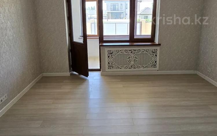 5-бөлмелі пәтер · 168 м² · 1/2 қабат, Хаджи Мукана 80 — Баласагуни Сулейменова, бағасы: 43 млн ₸ в Таразе — фото 2