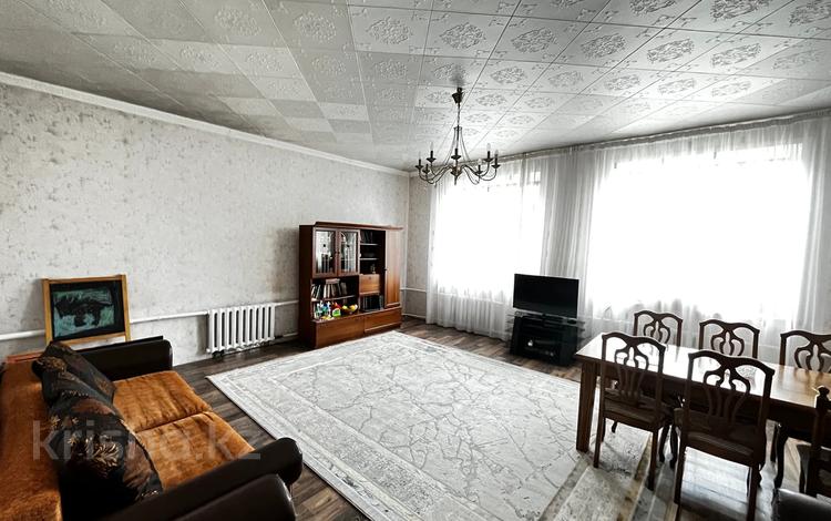 Часть дома · 4 комнаты · 131.2 м² · 5.2 сот., Центральная 2 за 27 млн ₸ в Семее — фото 2