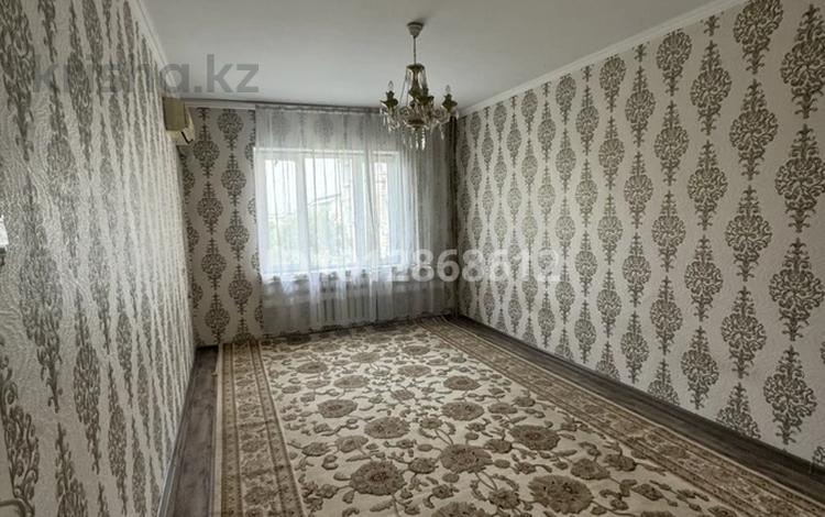 2-бөлмелі пәтер · 54 м² · 4/5 қабат, мкр Верхний Отырар 56 — Байтереков Рыскулов қилысында, бағасы: 140 000 ₸ в Шымкенте, Туран р-н — фото 2