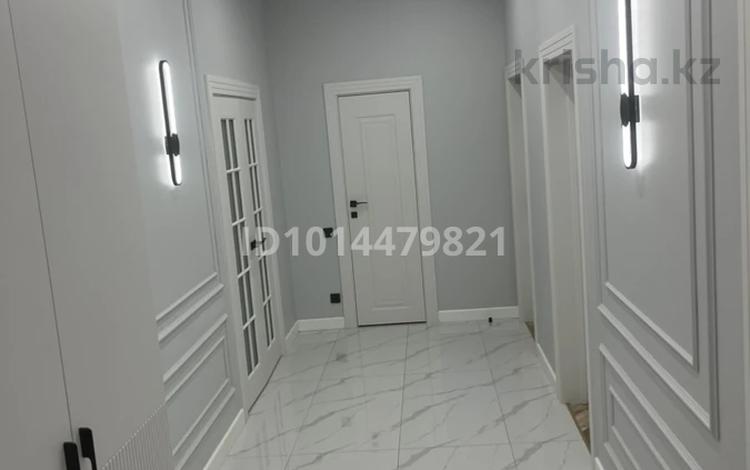 3-комнатная квартира · 106 м² · 1/9 этаж, мкр. Алтын орда 5 е за 15 000 ₸ в Актобе — фото 2