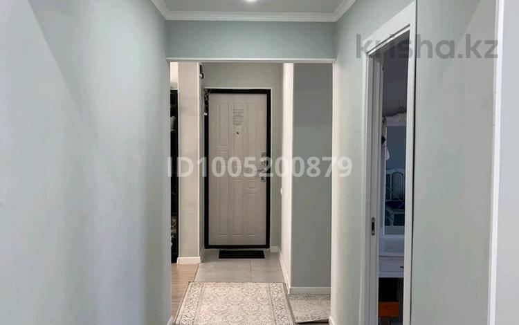 6-бөлмелі пәтер · 102 м² · 2/5 қабат, 3 мөлтек ауд 48 — Аудандық әкімшілік, Қазпочта, Мәдениет үйі., бағасы: 30 млн ₸ в Жанатасе — фото 2