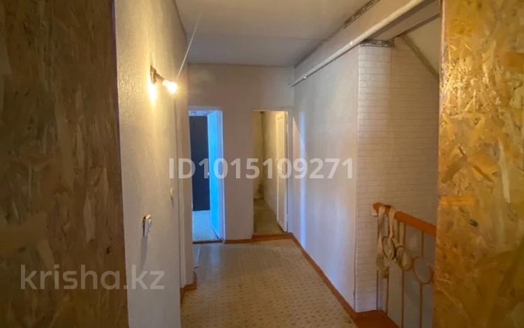 Отдельный дом · 6 комнат · 245 м² · 12 сот., Село мурат 81 за 12 млн ₸ в Семее — фото 37