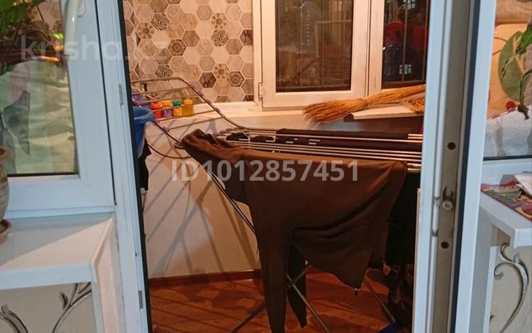 1-бөлмелі пәтер · 42 м² · 3/5 қабат, мкр Асар-1, бағасы: 16 млн ₸ в Шымкенте, Абайский р-н — фото 2