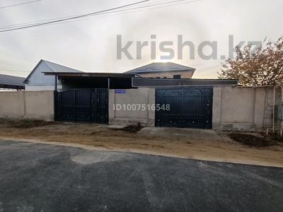 Отдельный дом · 8 комнат · 300 м² · 10 сот., Сүйінбай 22 — Массив Барысхан за 45 млн 〒 в Таразе