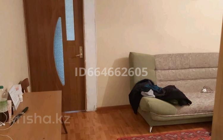 2-комнатная квартира, 45 м², 1/4 этаж, Рашидова 112 за 14.5 млн 〒 в Шымкенте, Аль-Фарабийский р-н — фото 2