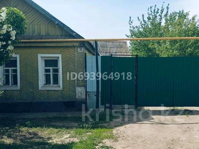 Отдельный дом · 4 комнаты · 67.2 м² · 5 сот., Краснодарская 38 — 2-рабочий, рядом с 4 поликлиникой за 14 млн ₸ в Уральске