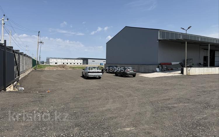 Свободное назначение · 700 м² за 700 000 ₸ в Алматы, Алатауский р-н — фото 2