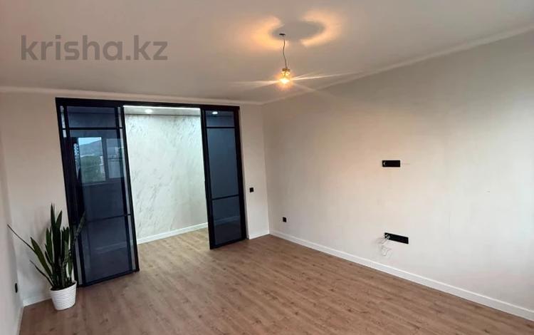 4-комнатная квартира · 80 м² · 7/9 этаж, Пермитина 15/1 за 50 млн ₸ в Усть-Каменогорске — фото 59