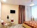 1-комнатная квартира, 35 м² посуточно, Абдирова Гоголя за 8 500 〒 в Караганде, Казыбек би р-н — фото 2