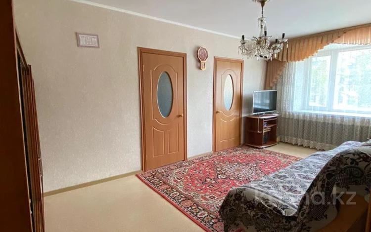 4-комнатная квартира, 60.7 м², 2/5 этаж, Лермонтова 86 за 23.3 млн 〒 в Павлодаре — фото 2