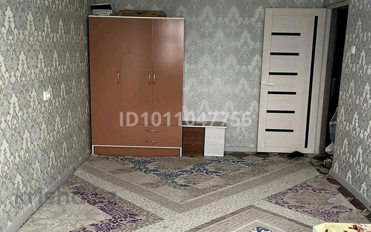 1-бөлмелі пәтер · 40 м² · 5/5 қабат, 1 микрарайон 30 — Ұлытау ресторанының жанында, бағасы: 9 млн ₸ в Туркестане — фото 2