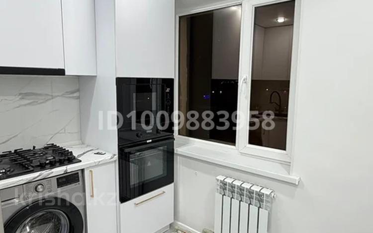 1-комнатная квартира · 28.8 м² · 5/5 этаж, мкр. шугыла 25 за 10 млн 〒 в  — фото 2