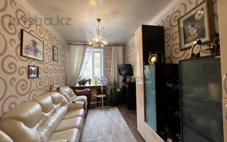 3-бөлмелі пәтер · 65.8 м² · 2/4 қабат, Жаңа қала ш/а., Назарбаева, бағасы: 27.5 млн ₸ в Караганде, Казыбек би р-н — фото 2
