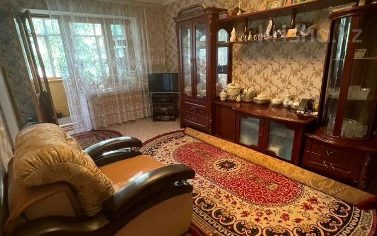 Вебасто маде ин германия. Rb 1972 56 18-140 c6. Стартер в сборе 45-18к/52-20к rsg металлический , код 494. Вал приводной hola cv52-030. Оправа dacchi d35763a.