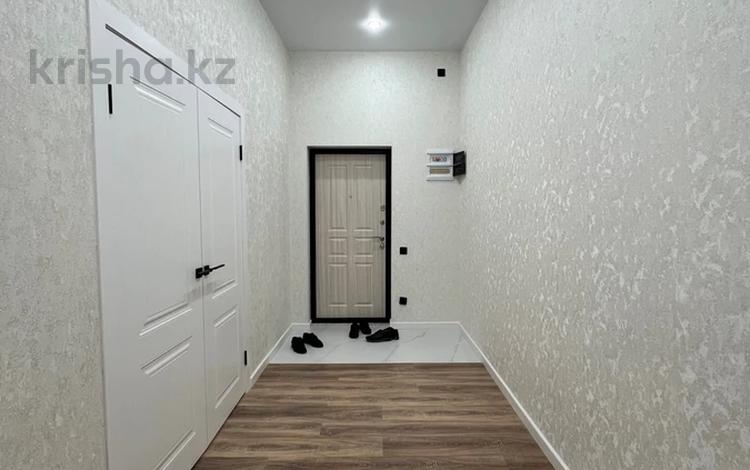 2-комнатная квартира · 84 м² · 5/5 этаж, 34-й мкр 12 за 20 млн 〒 в Актау — фото 2