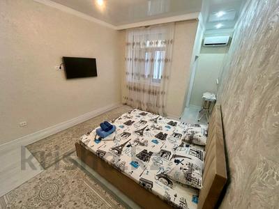 2-комнатная квартира · 67 м² · 1/15 этаж, 17-й мкр 54 за 3 000 〒 в Актау