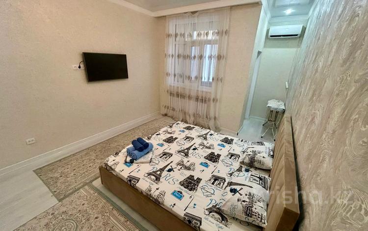 2-комнатная квартира · 67 м² · 1/15 этаж, 17-й мкр 54 за 3 000 〒 в Актау — фото 15