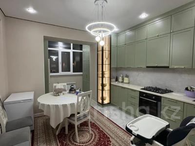 2-бөлмелі пәтер · 75.6 м² · 3/5 қабат, мкр. Алтын орда, бағасы: 33.7 млн ₸ в Актобе