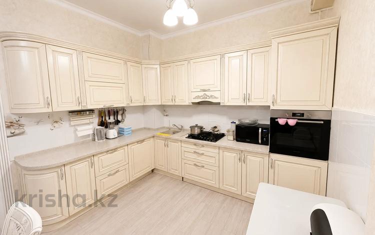 4-комнатная квартира · 137.9 м² · 1/3 этаж, мкр Горный Гигант, Изима Искендерова 23 за 205 млн ₸ в Алматы, Медеуский р-н — фото 2