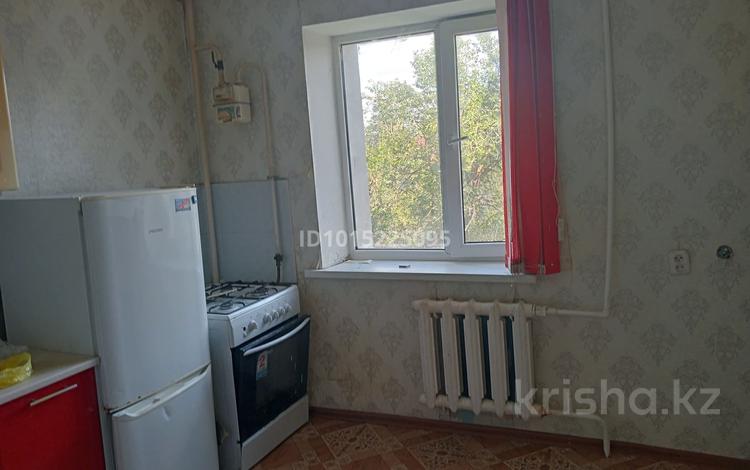 1-комнатная квартира · 30 м² · 4/9 этаж, мкр 5, Тургенева 98/5 за 100 000 ₸ в Актобе — фото 2