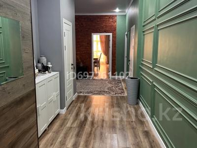 Продажа квартир в Мангистауской обл.: 4-комнатная квартира · 156 м² · 4/15 этаж, 18микрорайон 12 — Центральный перекресток за 55 млн 〒 4-комнатная квартира · 156 м² · 4/15 этаж, 18микрорайон 12 — Центральный перекресток за 55 млн 〒 в Актау, 18-й мкр