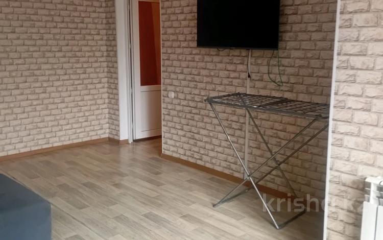 1-комнатная квартира · 40 м² · 3/5 этаж, Туркестанская 2/5 за 150 000 〒 в Шымкенте — фото 2