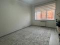 3-бөлмелі пәтер · 82 м² · 4/9 қабат, Самал 94/1, бағасы: 35 млн ₸ в Уральске — фото 2