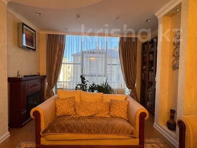 4-комнатная квартира · 130 м² · 3/9 этаж, проспект Каныш Сатпаев 60 за 600 000 〒 в Атырау