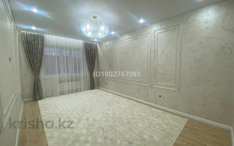 1-бөлмелі пәтер · 57 м² · 5/5 қабат, мкр. Алтын орда, Мәңгілік Ел 30Б, корпус 1 — Мәңгілік Ел мен Халел Досмұхамедұлы, бағасы: 24.5 млн ₸ в Актобе — фото 9