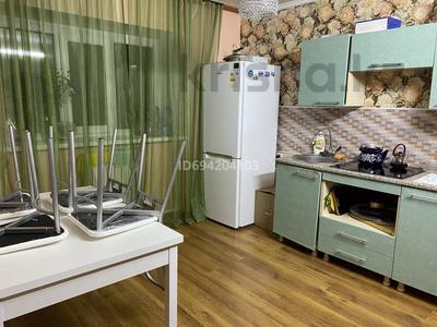 2-комнатная квартира · 63.6 м² · 1/5 этаж, Абая 31 — Титова за 27 млн 〒 в 