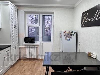 3-комнатная квартира · 69.9 м² · 5/6 этаж, мкр 8, Братья жубановых за 21.5 млн ₸ в Актобе