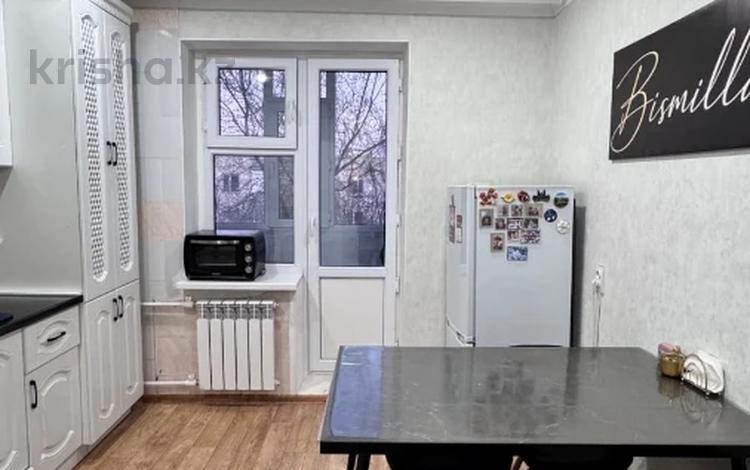 3-комнатная квартира · 69.9 м² · 5/6 этаж, мкр 8, Братья жубановых за 21.5 млн ₸ в Актобе — фото 4