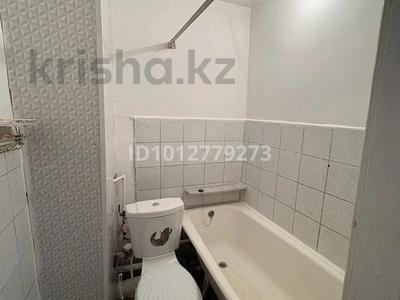1-комнатная квартира · 38 м² · 1/5 этаж, 4 мкр 5 за 10.5 млн ₸ в Аксае