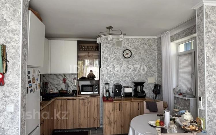 2-комнатная квартира · 54.5 м² · 3/9 этаж, мкр Нурсат 2 — Назарбаева , Шаяхметова за 25 млн ₸ в Шымкенте, Каратауский р-н — фото 2