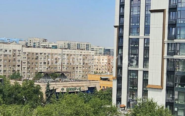 1-комнатная квартира · 42 м² · 6/9 этаж, Радостовца 165/1 — Розабакиева Сатпаева за 320 000 ₸ в Алматы, Бостандыкский р-н — фото 2