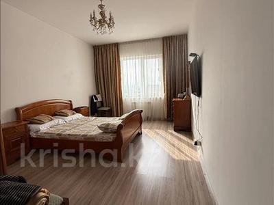 2-комнатная квартира · 80 м² · 11/12 этаж, Кабанбай Батыра — Байзакова за 85.5 млн ₸ в Алматы, Алмалинский р-н